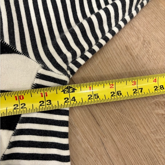 We The Free by Free People Punk Playful Turtleneck size large - Picture 8 of 9